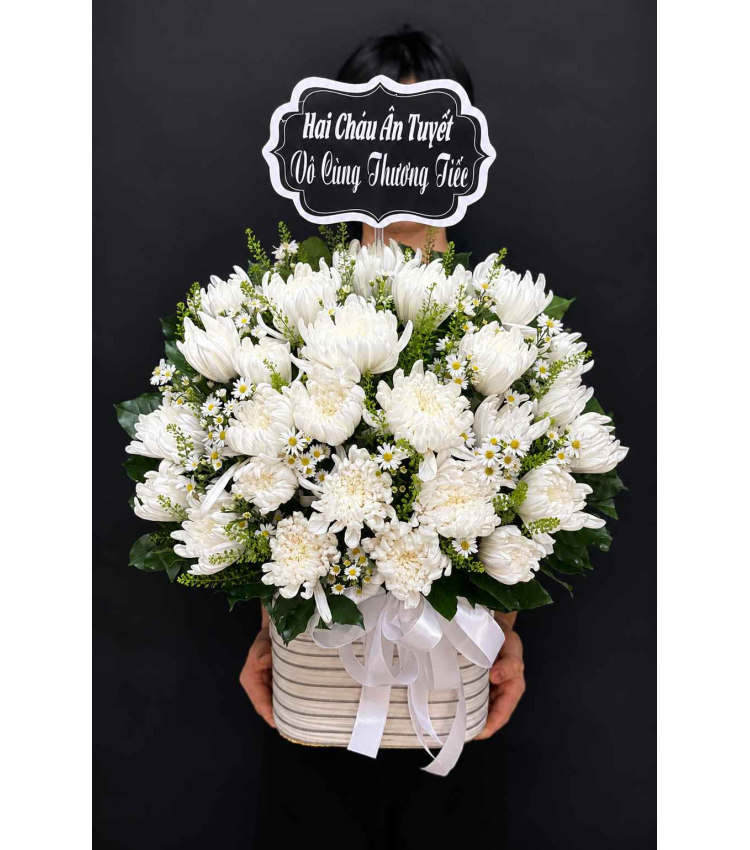 •  Một Đời Nhớ Thương – HTL 070
